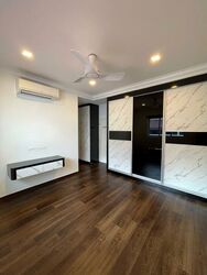 Kensington Park Drive (D19), Terrace #497864801